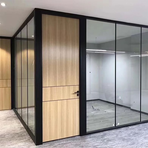 Conference Room Glass Wall Partition with Wooden Door
