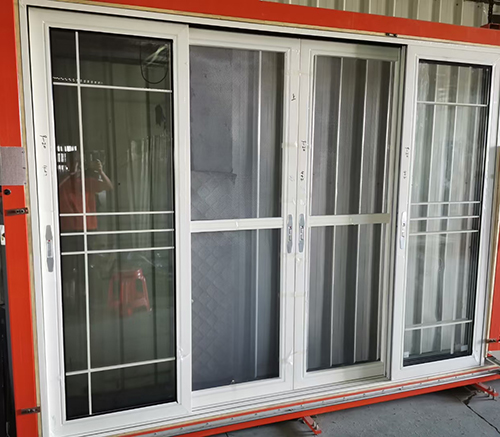 Aluminum Terrace Sliding Door Preassembly before Package