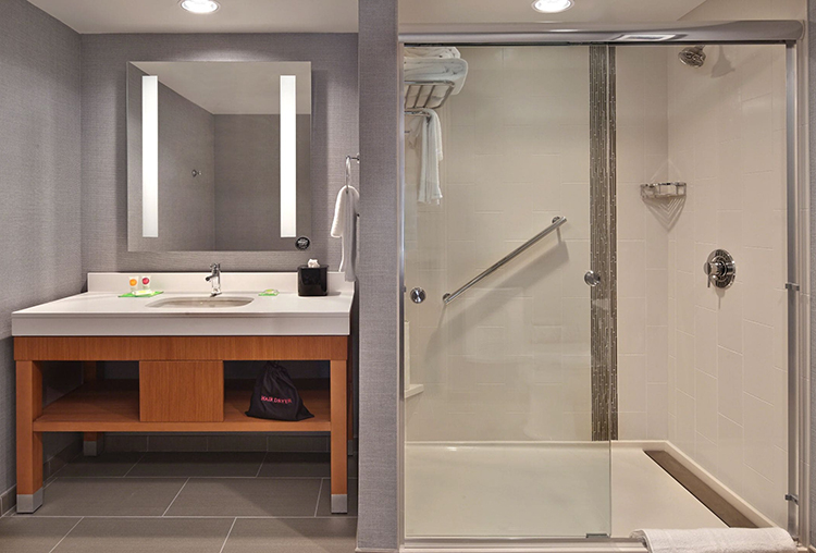 cusomized glass and mirror products for hyatt place hotel