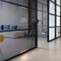 Fire Resistant Metal Mesh Laminated Glass Option