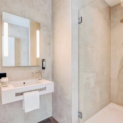Glass and mirror products for B&B hotel