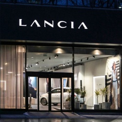 Impressions from the Lancia flagship store in Milan