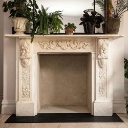 Marble Fireplace Mantelpiece Configuration