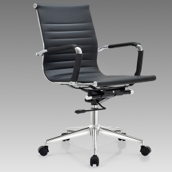 Swivel desk chair with ergonomic armrest