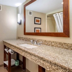 granite countertop with undermount sink
